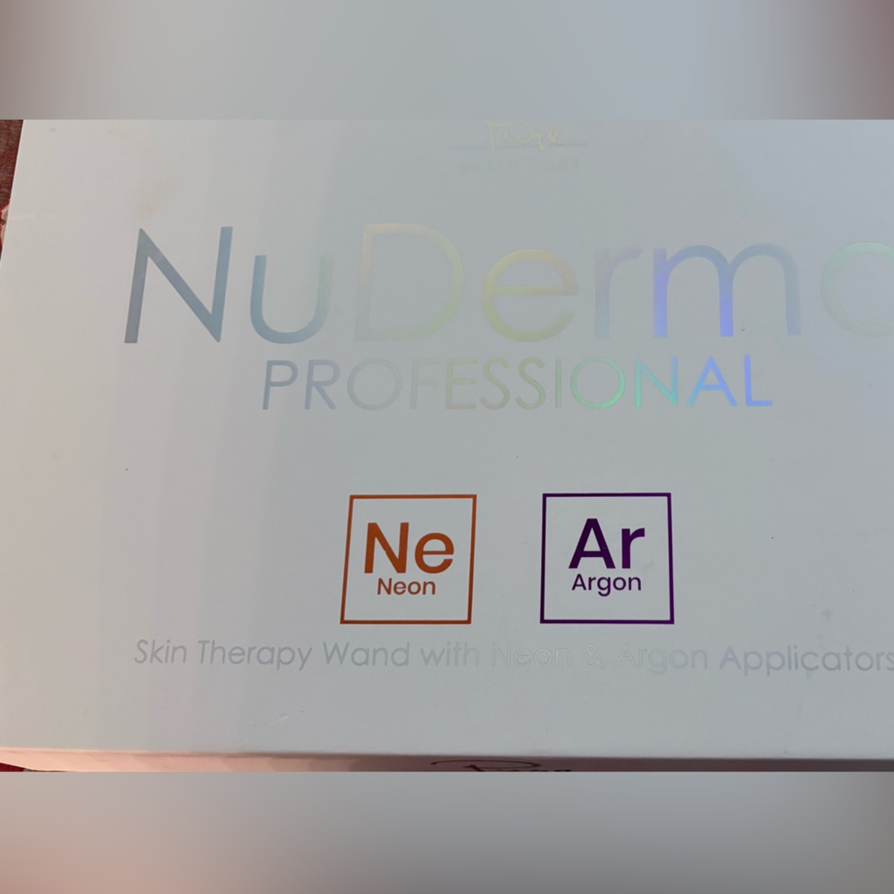 NUDE NuDerma Skin Therapy Wand with Neon & Argon